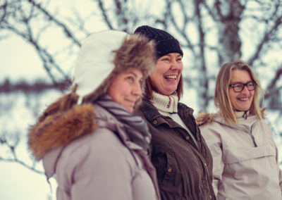 Damer i snøen | Foto: Bård Gundersen | Spidsbergseter Resort Rondane